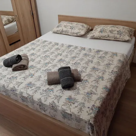 Segedin Apartment