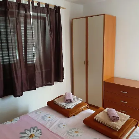 Segedin Apartment Zrnovo