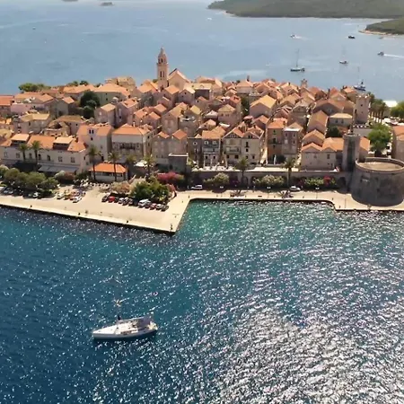 Segedin アパート Žrnovo