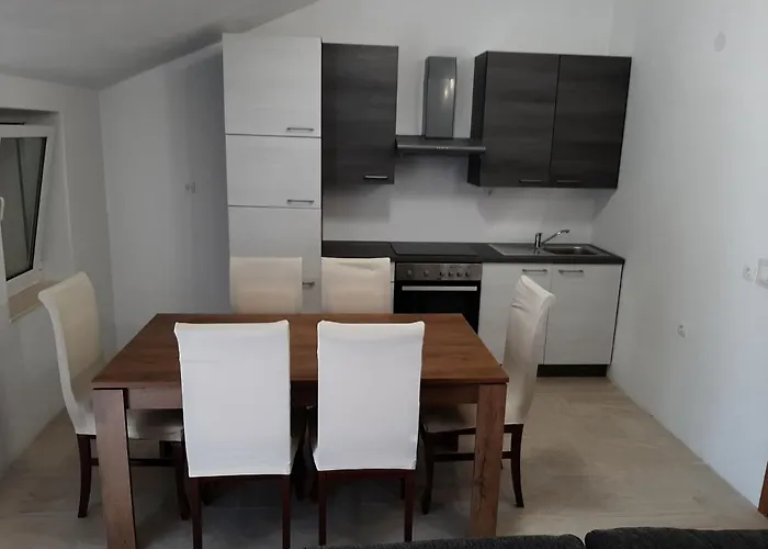 Segedin Apartament *