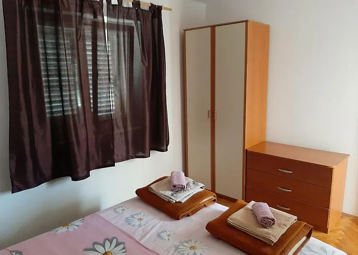 Segedin Apartament Zrnovo